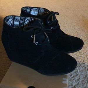 Tom’s Desert Wedge